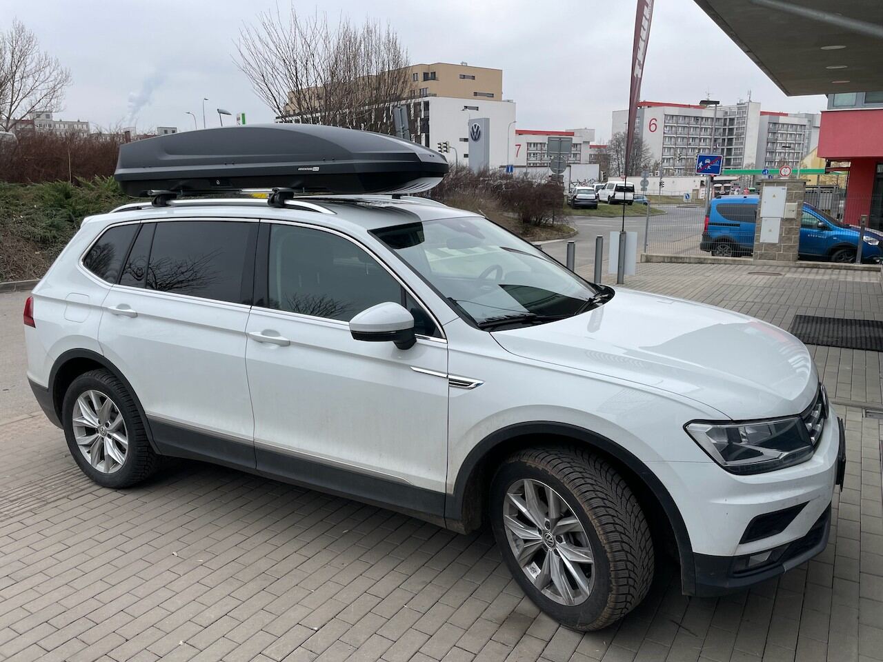 Box na Volkswagenu Tiguan Allspace