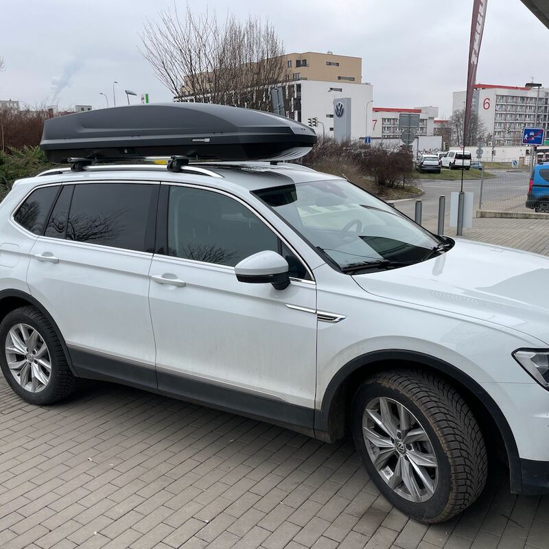 Box na Volkswagenu Tiguan Allspace