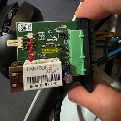 Monitoring environmentálních podmínek a alarmů